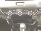 ☆運転席・助手席シートヒーター付。温度調節が可能。座面を温めて寒い日も快適なドライブを☆