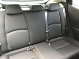 リアシートです。ゆっくり座れて長距離ドライブも楽です。