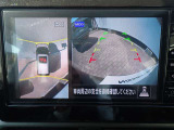 まるでお車を真上から見下ろしたかのような映像をナビに映し出してくれますので狭い駐車場でも周囲を確認する事が出来ますので非常に安心です♪