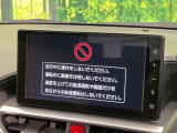 【ディスプレイオーディオ】お手持ちのスマートフォンとの連携で、ナビや音楽再生など各種アプリを使用可能。スマホに近い感覚でお使いいただけます♪
