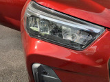 LEDヘッドランプ標準装備
