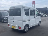 運転席側リヤ