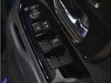 ◆パワーウィンドウスイッチ◆運転席から全席の窓の開閉操作を行うことが出来いつでも換気ができます!