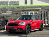 当店では、BMW MINIを中心に個性的な車の販売をしております。見ているだけでも楽しい車を展示してますので、遊びがてらにてもご来店下さい。写真画像を見ていただくとオリジナルの整備内容がご確認で出来ます。