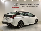 専門業者にて内外装のクリーニングを実施しております!