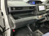 豊富に在庫を取り揃えています。 軽自動車からミニバン、セダン、SUV、話題のハイブリッド車などなど続々入荷中です!