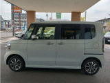 この度は、当店のお車を閲覧いただきまして誠にありがとうございます。中古車1台限りのお車ですので、少しでも気になられましたら、お問い合わせ下さい♪