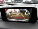 車内の温度調整も簡単楽々デュアルオートエアコン!