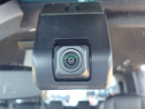◆【ドライブレコーダー】映像・音声などを記録する自動車用の装置です。もしもの事故の際の記録はもちろん、旅行の際の思い出としてドライブの映像を楽しむことができます。