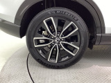 純正アルミホイール☆Honda車にぴったりなデザインです。