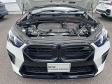 BMWを熟知したメカニックによる100項目の点検・整備を行います。不具合箇所、交換時期に達している部品に関しましては、全て当社負担で交換してからのご納車となります。