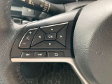 ■ステアリングスイッチ■ハンドル手元でオーディオの操作が簡単に出来ます。運転中でもナビまで手を伸ばさずに操作が出来て安心です。