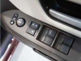 ◆パワーウィンドウスイッチ◆運転席から全席の窓の開閉操作を行うことが出来いつでも換気ができます!