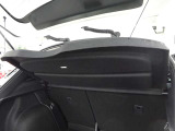 【トノボード】クルマの荷室を覆い「目隠し」の役割を果たす装備。※取り外し可能です!