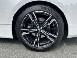 国道1号線に沿い横浜市営地下鉄「三ッ沢上町駅」から徒歩約10分。 BMW Premium Selection 横浜三ッ沢店 / 〒240-0062神奈川県横浜市保土ヶ谷区岡沢町322-3