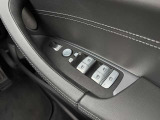 BMW専門のメカニックが、100項目にも上るポイントを徹底的にチェック。交換基準に達した部品があれば、弊社負担にて交換後、お客様へご納車致します。