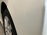 ☆アウトレット車☆リアバンパーの一部に缶スプレーによるDIY塗装が施されています。遠目には目立ちませんが近くで見るとムラや液垂れが見られる箇所があります。状態は写真にてご確認ください。