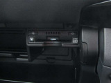 ネットでは伝えきれない車輌の良さが多々ございますので、ぜひ一度お客様の厳しい目でお確かめください。ご来店はお気軽に!お待ちしております。
