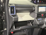 ☆車内の隅々まで徹底クリーニング!目に見えない汚れも落とします!除菌ウイルス除去・消臭でお子様にも安心!