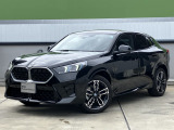 【BMWの伝統】BMWのお車は、&ldquo;駆け抜ける歓び&rdquo;を意識し、走行の安定性とコーナリングの良さを追求し、思い通りにハンドルの操作可能です。