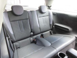 外装はもちろんのこと、内のクリーニングも徹底。中古車を感じさせない美しいコンディションでお渡しいたします。