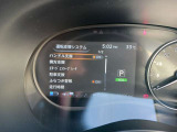 前方車両との衝突防止のサポート機能やアクセルとブレーキを踏み間違えた時のサポート機能など、安全装備が充実してて心強いです!!