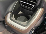 また、お車にあまり詳しくない方でも安心して立ち寄って頂けるお店作りを目指しています。中古車選びに不安があるという多くのお客様の声に応えるべく『親切・丁寧・明瞭』をキーワードにしっかりサポート致します。