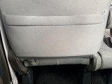 散らかりがちな後席の整理整頓にお使いいただけます♪
