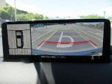360&deg;ビューモニター装備で、駐停車も簡単に行なえます◎また前後にコーナーセンサーも装備されているので、障害物に近づくと音でも知らせてくれるので安心です☆
