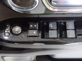 全てのドアガラスを運転席での操作が可能!窓を開けて走るドライブも気持ちがいいですよね!!♪