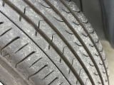 タイヤの溝もしっかりと残っております
