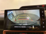 バックモニターガイドが付いているので安心!夜間でもハッキリとよく見えるので暗い所でも確認出来て安心です。