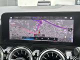 初年度登録から3年間は新車保証(メルセデスケア)を継承して、ご利用になれます。メルセデスケアは一部消耗品や、定期点検までも保証対象となりますので、保証が広範囲です。※詳しくはスタッフまでお問合せ下さい