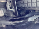 車両左後輪からの下回りです