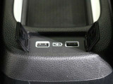 充電装置も充実です。