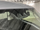 先進技術によってさらに進化した「次世代スマートアシスト」が毎日の運転で感じる不安や緊張を減らし、ヒヤッとするシ-ンを未然に防ぐためにサポ-トします!