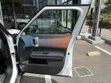 MINIの事ならMINI NEXT三宮店にお任せ下さい。お問合せ・詳細はMINI正規ディーラーNEXT三宮  お問い合わせ:078-803-3298までお気軽にお問合せ下さいませ。