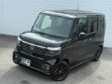 中古車だからこそボディーコーティングをお勧めしております。専門のスタッフが下地処理からコートの施工まで仕上げさせていただきます。車の外観を美しくするだけでなく汚れも付きにくくなります。