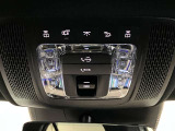 AMG(エーエムジー)は創立者の「アウフレヒト」のA,パートナー「メルヒャー」のM、アウフレヒトの生地である「グローザスバッハ」のG、それぞれの頭文字に由来します。