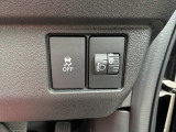 横滑りを抑制し車の姿勢の安定を図るVSA機能を搭載。