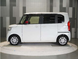 整備代金を車両本体価格に含んでおります。法定点検整備または定期点検を実施し、点検記録簿を発行致します。