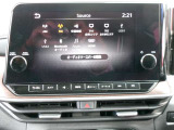 フルセグTV、Bluetooth好きな音楽を聴きながらドライブ。