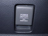 アクセサリーソケット機能付きです。消費電力120W(10A)以下のアクセサリーに、直流12Vの電源を供給します。