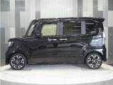 整備代金を車両本体価格に含んでおります。法定点検整備または定期点検を実施し、点検記録簿を発行致します。