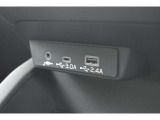 USB電源Aタイプが1個、Cタイプが1個ございます