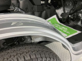 ステップにキズあります。