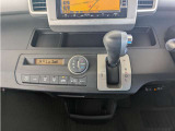 温度管理しやすいオートエアコン