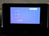 ディスプレイオーディオを装備。スマホとクルマをつなぐことで、これまでのナビに加えて、色々なサービスが楽しめます。