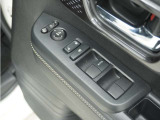 ◆パワーウィンドウスイッチ◆運転席から全席の窓の開閉操作を行うことが出来いつでも換気ができます!