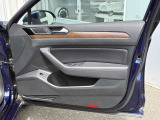 点検整備ご納車前にCertified Pre-Owned独自の「点検チェック項目シート」により、部品や機能に関する全71項目もの厳しいチェックを実施します。